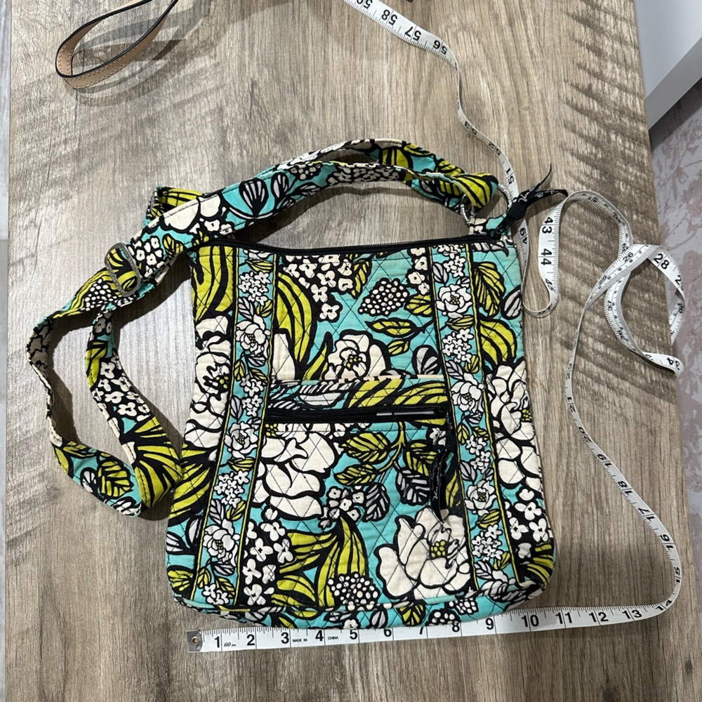 Vera Bradley crossbody